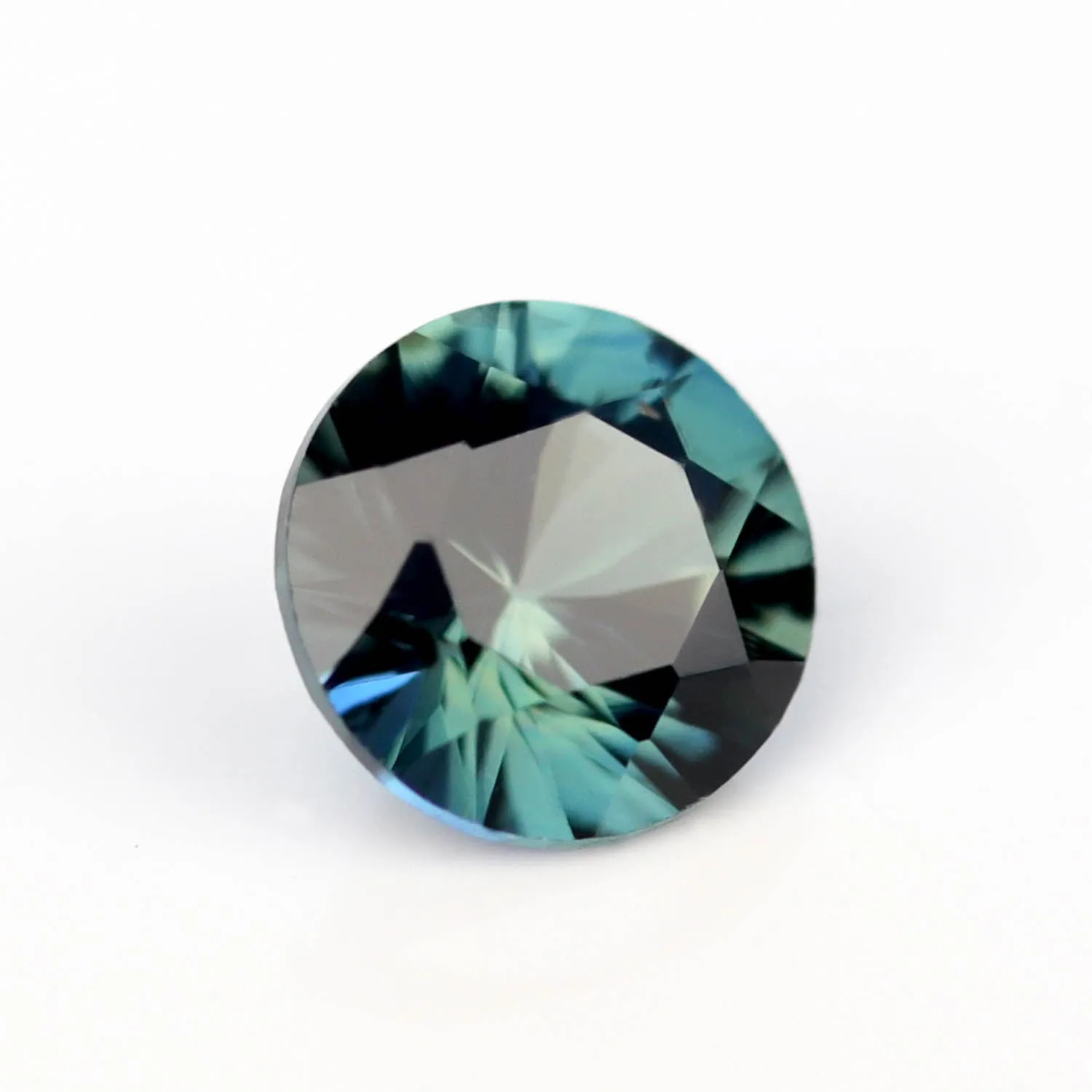 4mm Round Australian Sapphire - 100840