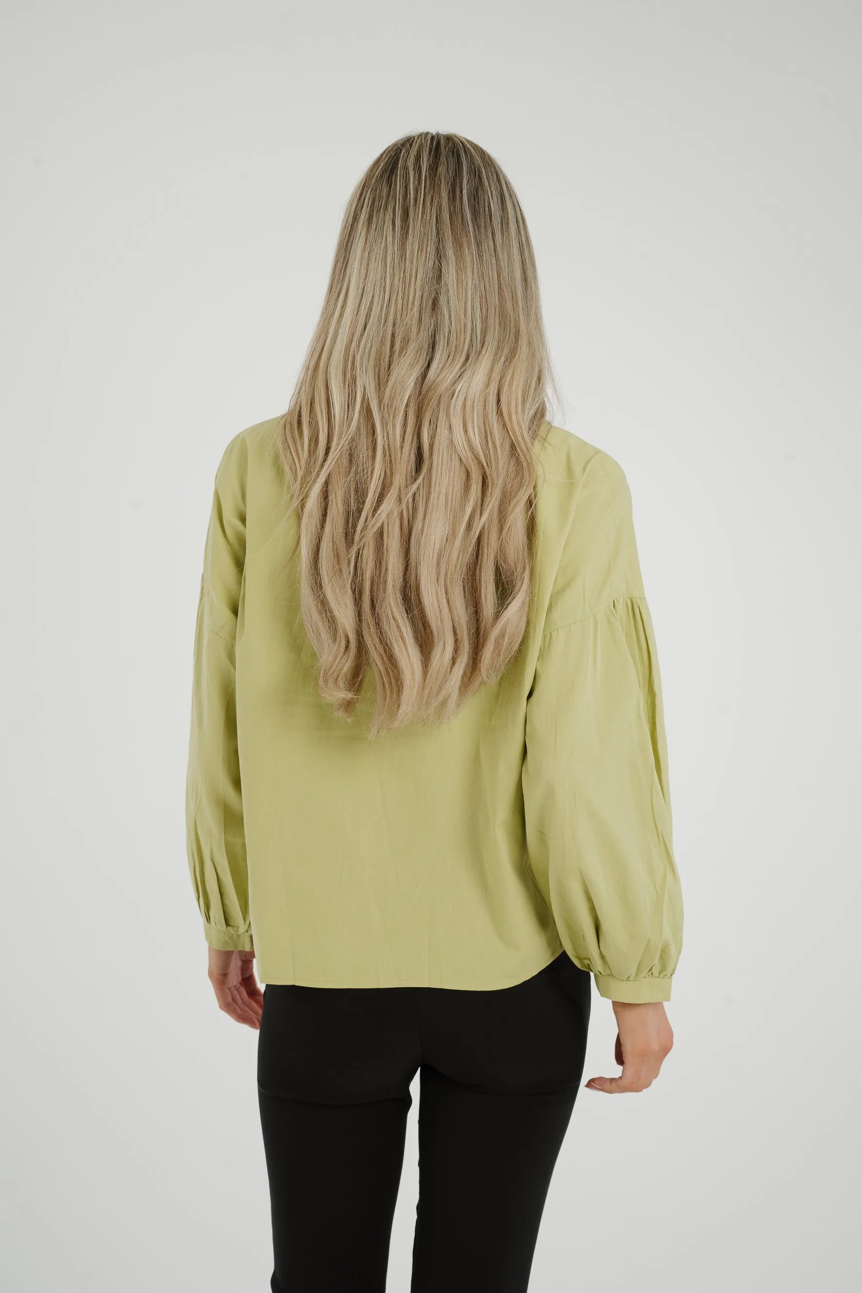 Caitlyn Puff Sleeve Blouse In Olive