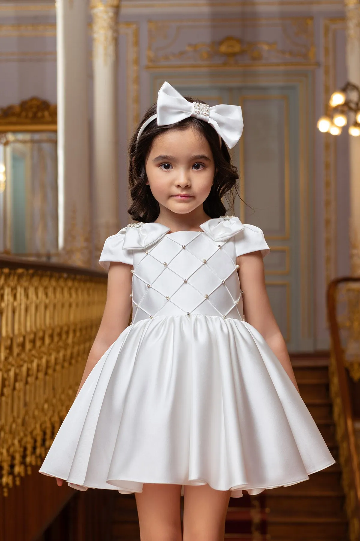 Lady of Norway Girls Formal Dress