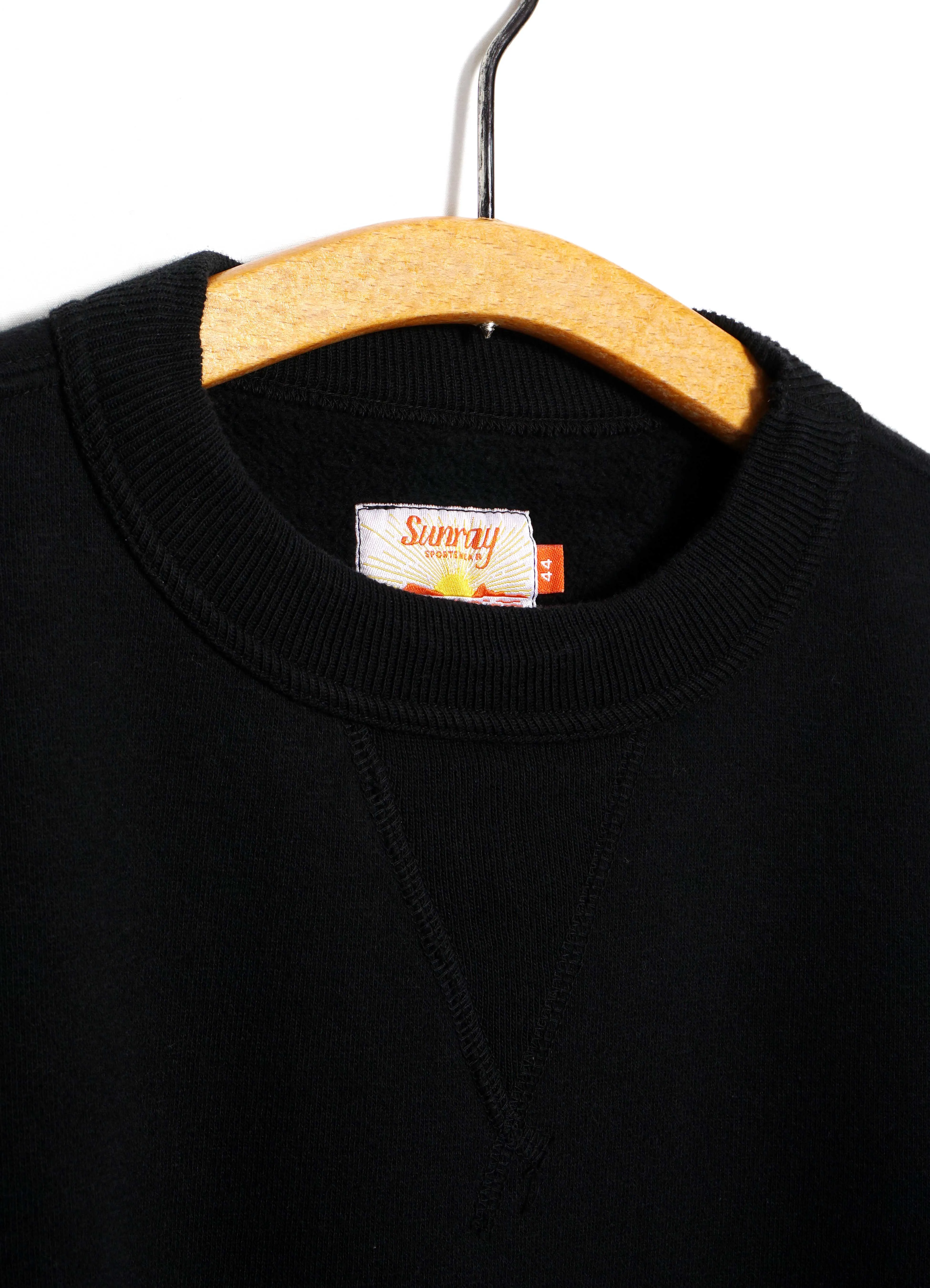 LANIAKEA | Crew Neck Sweatshirt | Anthracite