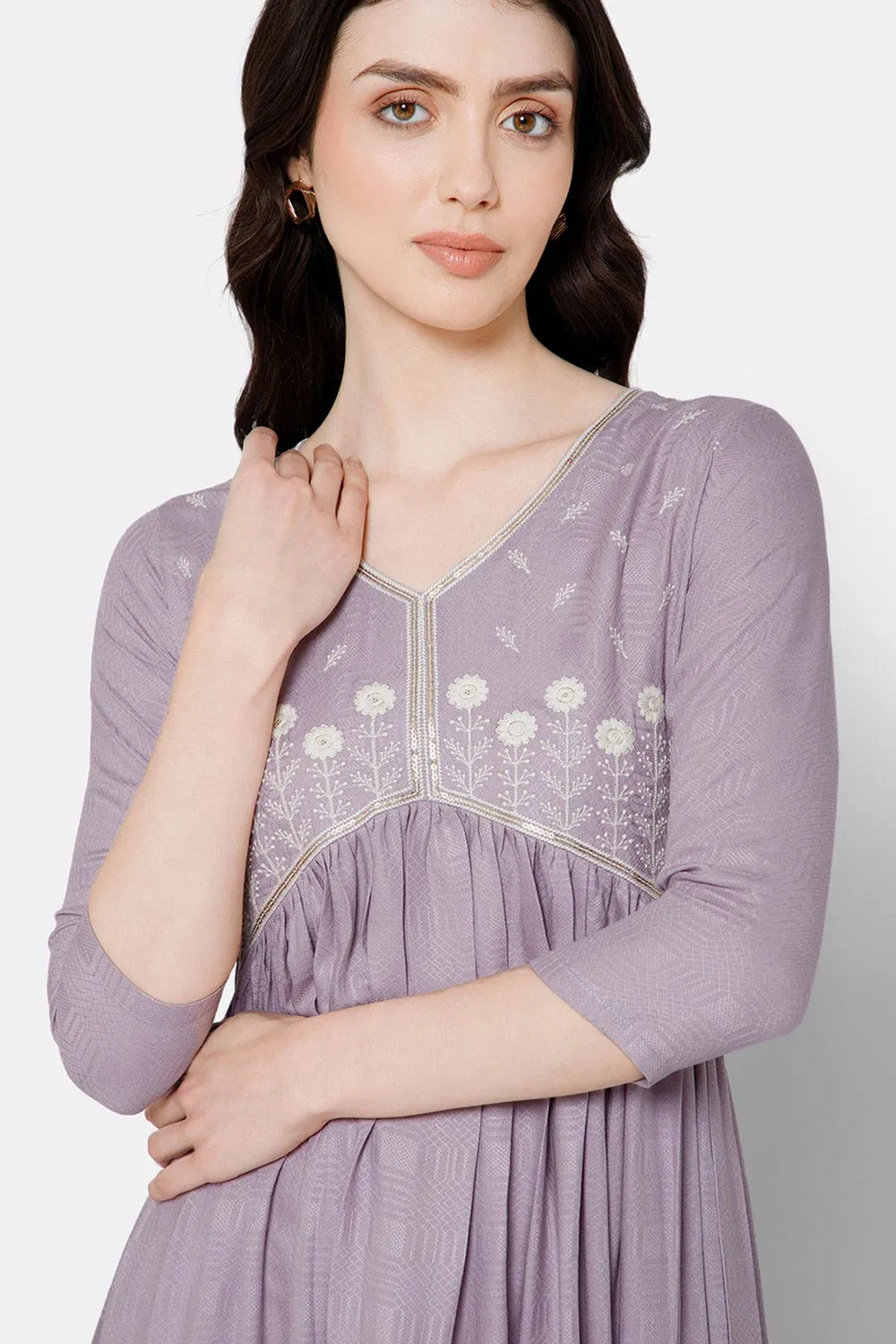 Mythri Women's Ethnic wear Kurthi with Elegant Lace Attachement At The Neckline - Purple - E079